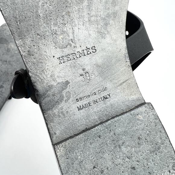 HERMES Hera Sandal Womens 39 8.5 Black Leather Cut Out H Toe Loop Flat Slide - Picture 10 of 16